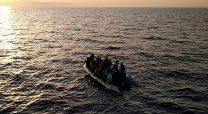Akdeniz’de göçmen teknesi battı: En az 43 ölü