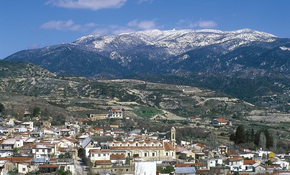 Trodos dağlarına ilk kar yağdı