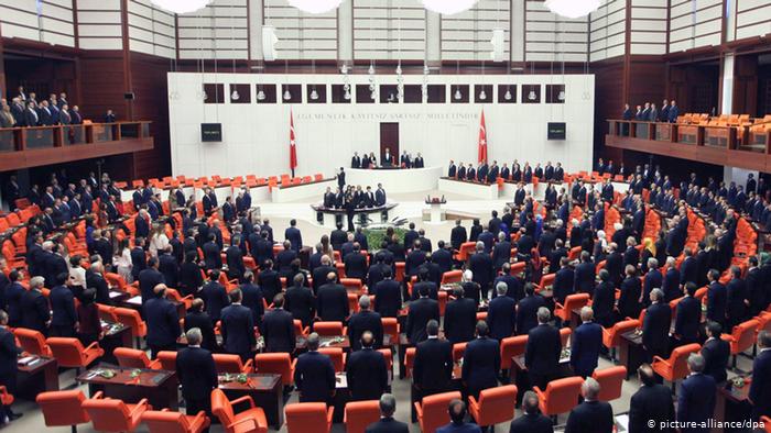 Türkiye’de muhalefet ‘güçlendirilmiş parlamenter sistem’ çalışıyor