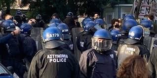 Polisler hakları için Saray’a yürüyecek