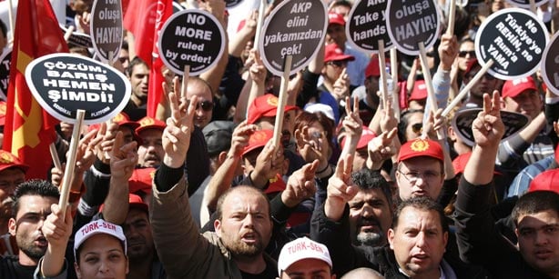 PEO, Kıbrıslı Türk sendikalarla dayanışma belirtti