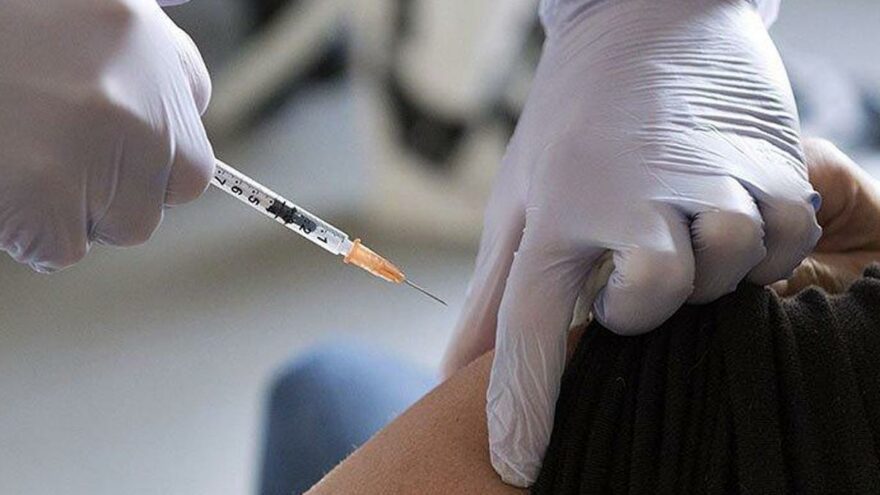 Dünya genelinde 2 milyar 90 milyon dozdan fazla covid-19 aşısı yapıldı