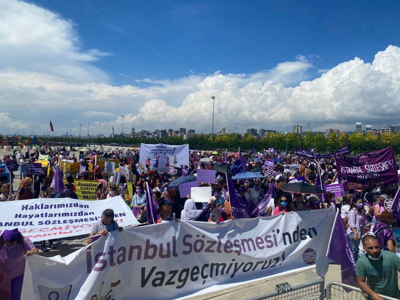 Türkiye’de Danıştay İstanbul Sözleşmesi kararının durdurulması kararını reddetti
