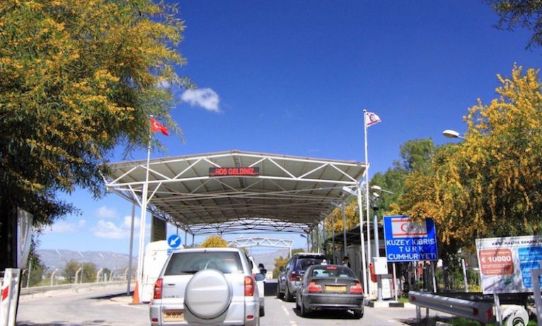 Güneyden kuzeye geçenler 2,5 milyon Euro’nun üzerinde döviz bırakıyor