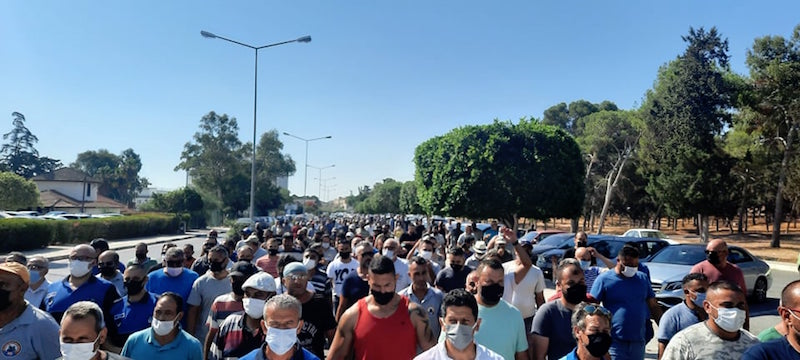 Belediye çalışanları ayaklandı