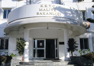 Maliye Bakanlığı deprem için toplanan vergi gelirleri ile ilgili açıklama yaptı
