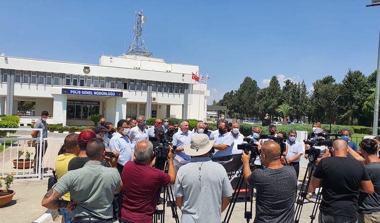 Adalılar PGM önünde: Polisin ismi geçenleri sorgulama yetkisi yok!