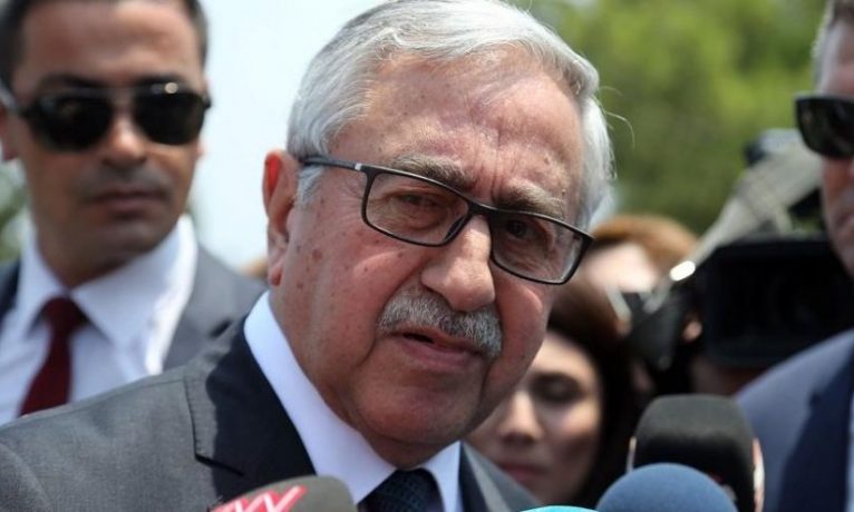 AKP’den Akıncı’ya: Hiçbir zaman Kıbrıslı Türkler’in tezlerini savunmadı