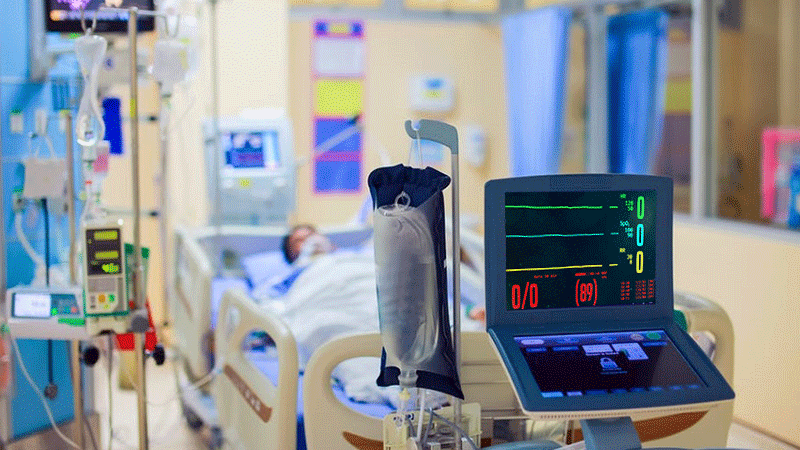 Pandemi yönetimi çöktü: Evde takip edilmesi gereken iki Covid-19 hastası hayatını kaybetti
