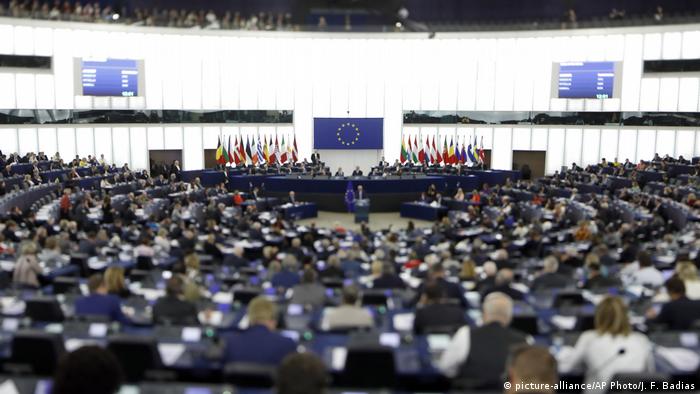 Avrupa Parlamentosu aday ülkeler için 14,2 milyar Euro fonu onayladı