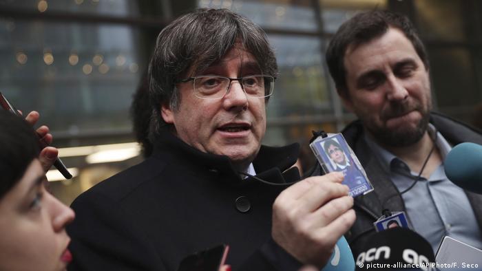 Katalan siyasetçi gözaltına alındı