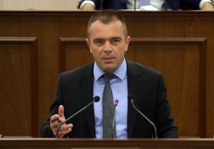 Şahiner: “Elektrik kesintileri “kapasite yetersizliği” sebebiyle değil bakımsızlıktan oluyor”