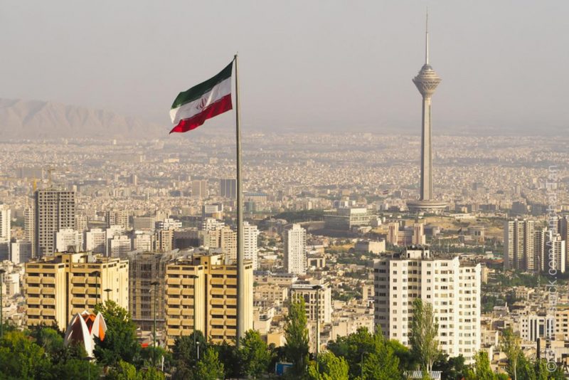 İran bölge ülkeleri ile iyi ilişkiler kurmaya öncelik verecek