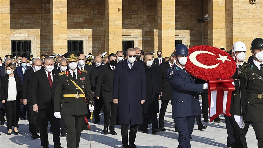 Anıtkabir’deki törene bazı gazetecilerin alınmaması tepki topladı