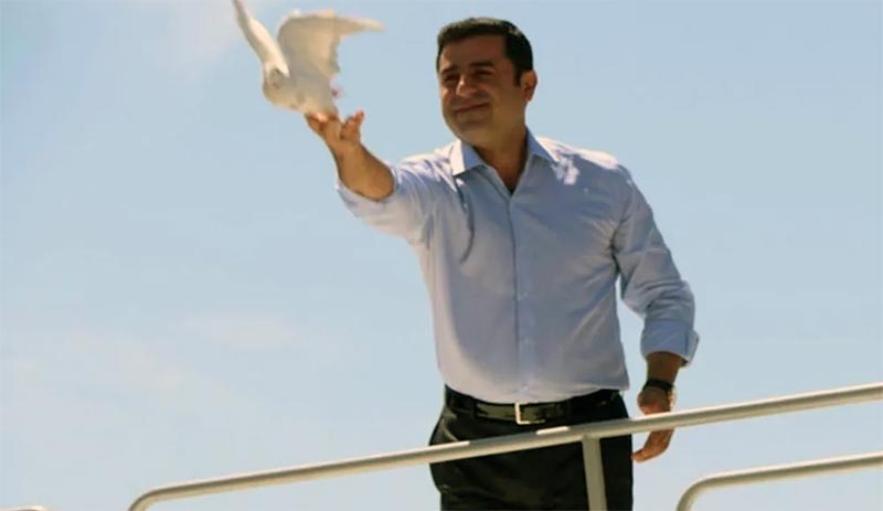 Selahattin Demirtaş: Umut olmadan yaşanır mı?