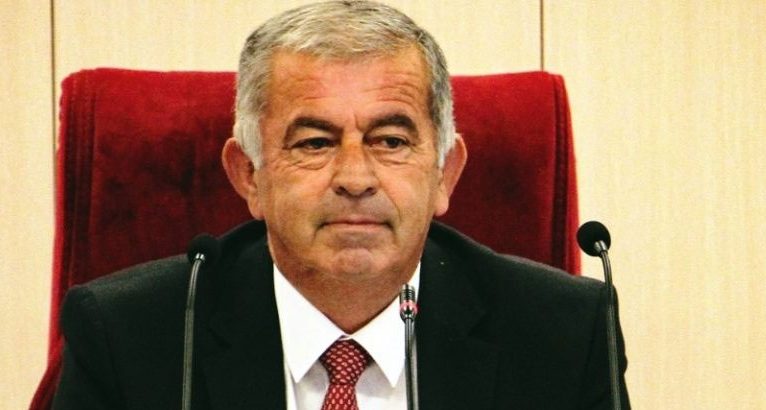 Sennaroğlu: Tarihde uzlaşı var, seçim yasakları konusunda yok