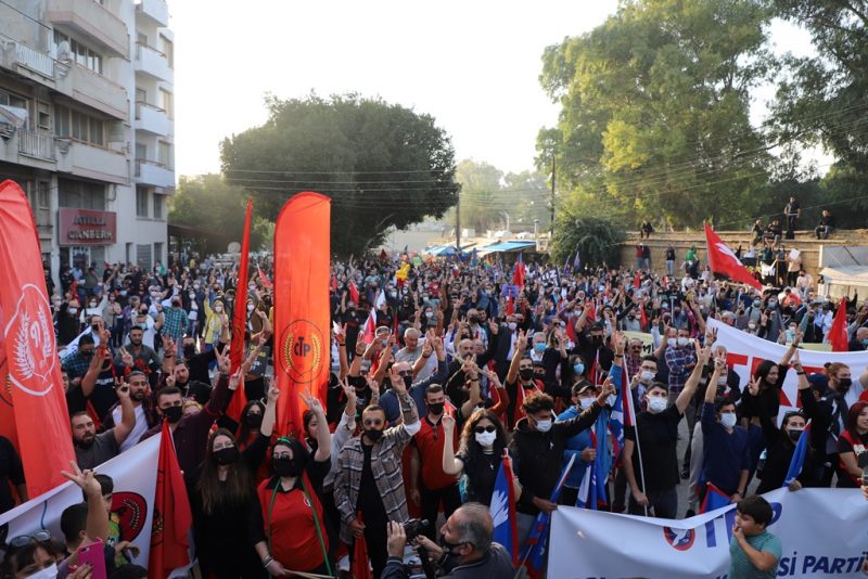 “Bu Memleket” gidişata dur dedi: Ne ayrılık ne ilhak, Birleşik Federal Kıbrıs!