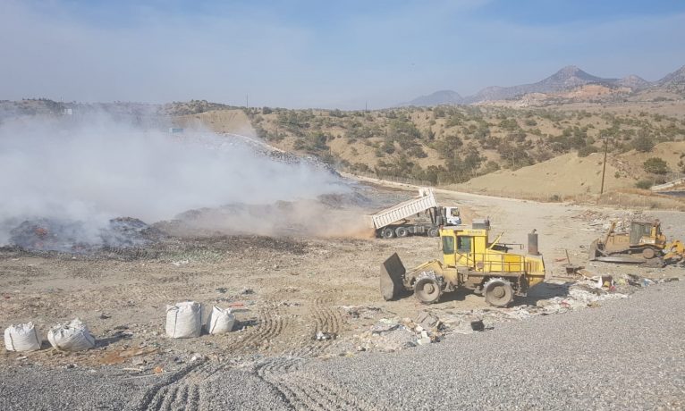 Güngör Katı Atık Depolama Alanı’ndaki yangın devam ediyor