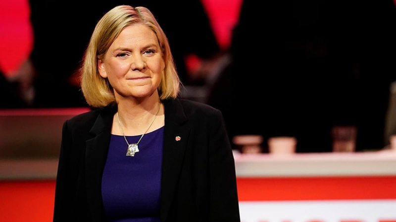İsveç’in ilk kadın başbakanı 7 saat sonra istifa etti
