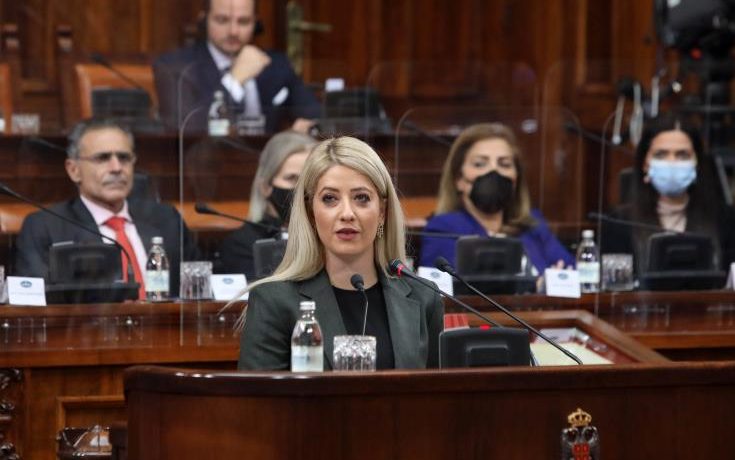 “Yasal çerçeveye rağmen cinsiyetler arası eşitlik süreci hala çok uzak”