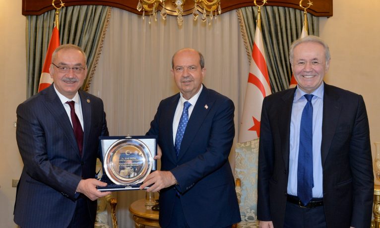 Tatar federasyonun Türkiye’yi adadan gönderme oyunu olduğunu savundu
