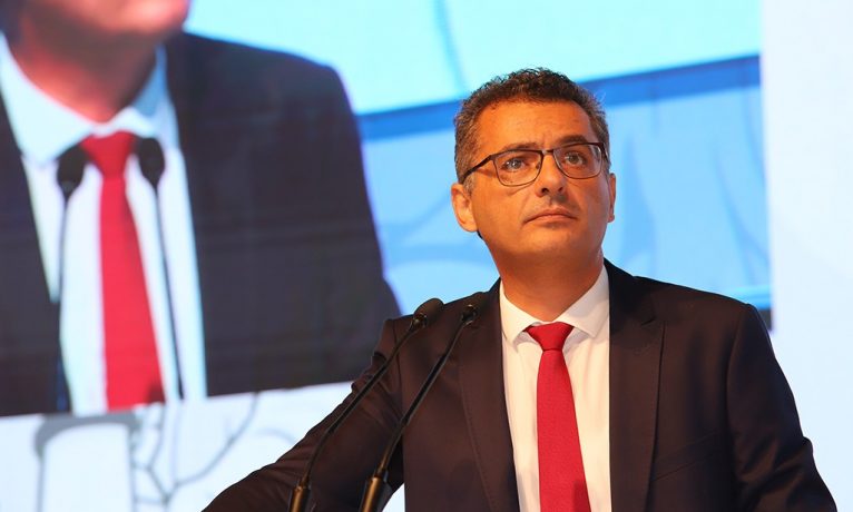 Erhürman: Asgari ücret vergilerden tamamen arındırılacak