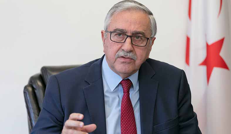 Mustafa Akıncı’dan demokrasi vurgusu: “Zulmün, adaletsizliğin ve antidemokratik düzenin elbet sonu gelecek”