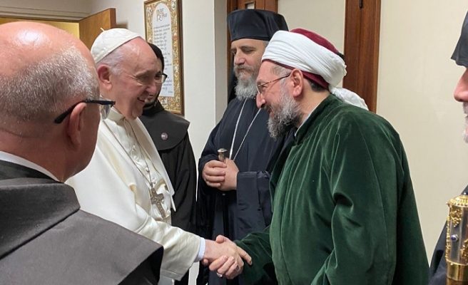 Papa Francis, Hala Sultan Tekkesi’ni ziyaret etti