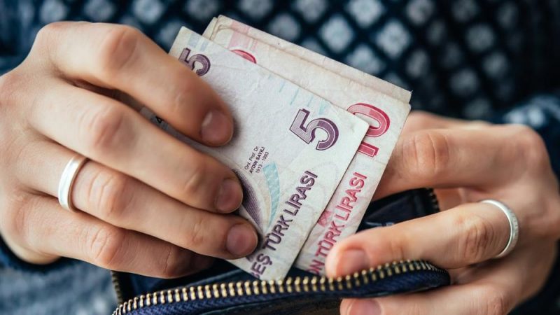 TÜRK-SEN, yeni belirlenen asgari ücrete resmi olarak itiraz etti