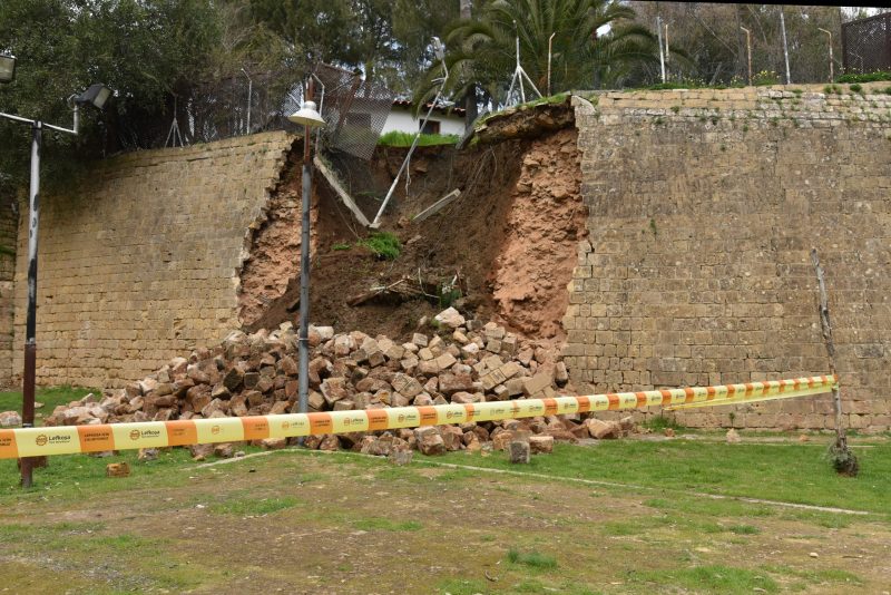 Turizm Bakanlığı surların restorasyonu için ihaleye çıkılacağını açıkladı