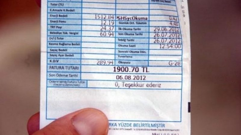 Elektrik dağıtım ve tedarik şirketleri çifte vurgun yapıyor