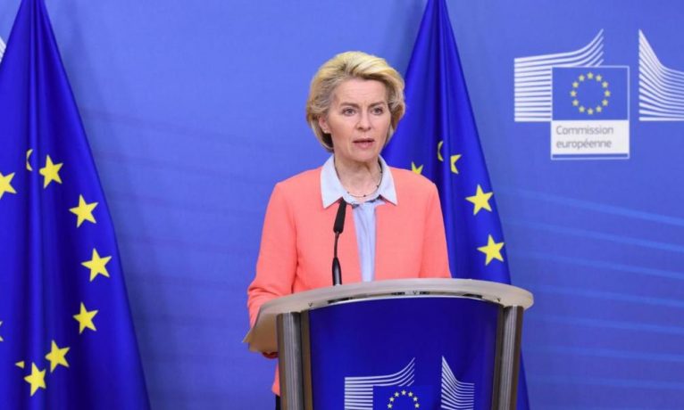 AB Komisyonu Başkanı Ursula von der Leyen’den Hamas’a kınama