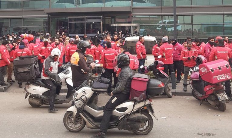 Yemeksepeti işçilerinin eylemi 14. gününde: Haklarımızı alana kadar devam edeceğiz