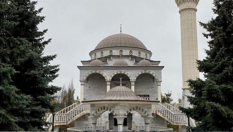 Ukrayna: İçinde Türkiye vatandaşlarının da bulunduğu cami bombalandı