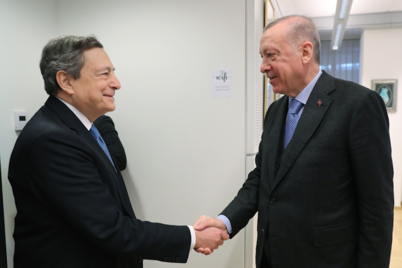 İtalya Başbakanı Draghi: Türkiye, Fransa ve İtalya arasındaki grubu tekrar işler hale getirmeye karar verdik