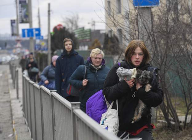 Rusya, Kiev’in de aralarında olduğu şehirlerde sivillerin tahliyesi için ateşkes ilan edileceğini duyurdu