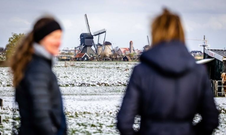 Enerji krizi yüzünden Hollanda devlet dairelerinde kaloriferler iki derece kısılacak