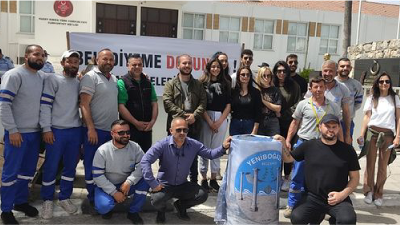 “Direnişçiler” Meclis önündeki eyleme destek verdi