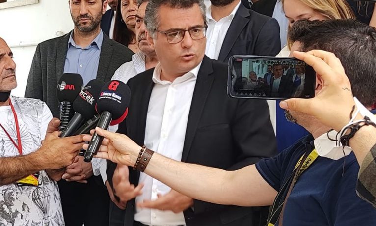 Erhürman’dan Yüksek Mahkeme Başkanı’na çağrı: Seçim tarihini Meclis kararı beklemeden belirleyin