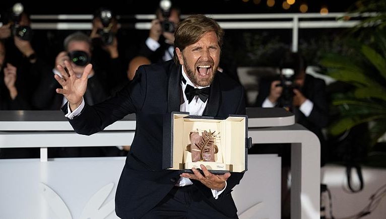 Cannes’da Altın Palmiye’nin sahibi Ruben Östlund’un ‘Hüzün Üçgeni’ oldu