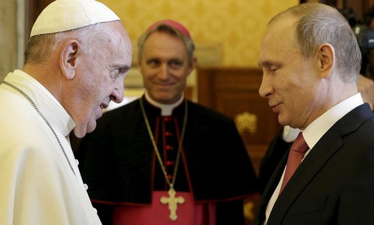 Papa Francis, Rusya – Ukrayna savaşından NATO’yu sorumlu tuttu