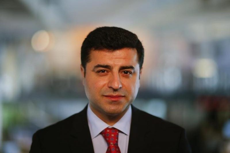 Demirtaş: Ortam bulanık ama aklınız bulanmasın