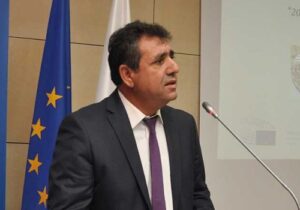 Şener Elcil’den çağrı: “Kıbrıs Türk Toplumu için, adalet ve özgürlük için sesimizi yükseltiyoruz”