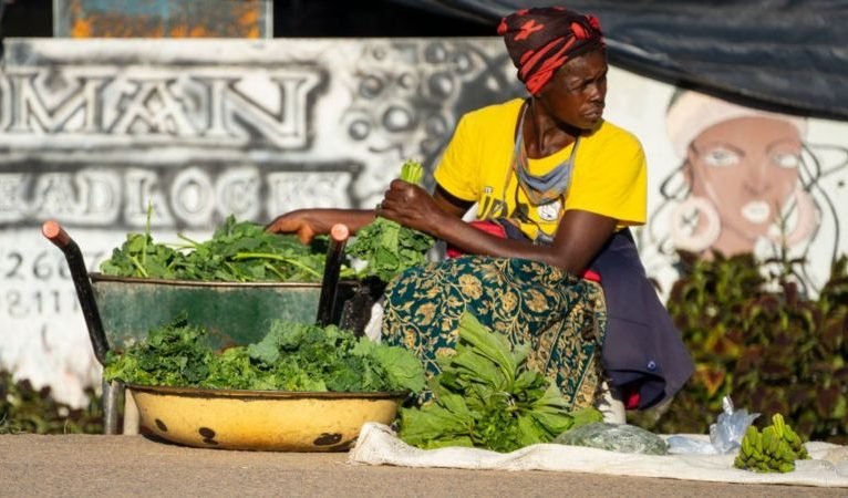 Zimbabve Merkez Bankası yüzde 120 faiz artırımına gitti