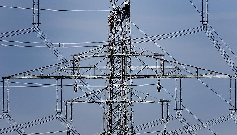 Almanya elektrik üretiminde doğal gazı azaltıp kömüre yönelecek