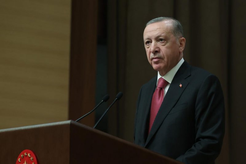 Erdoğan: Birilerinin Neil Armstrong’u varsa bizim de Ayşemiz, Ahmetimiz var