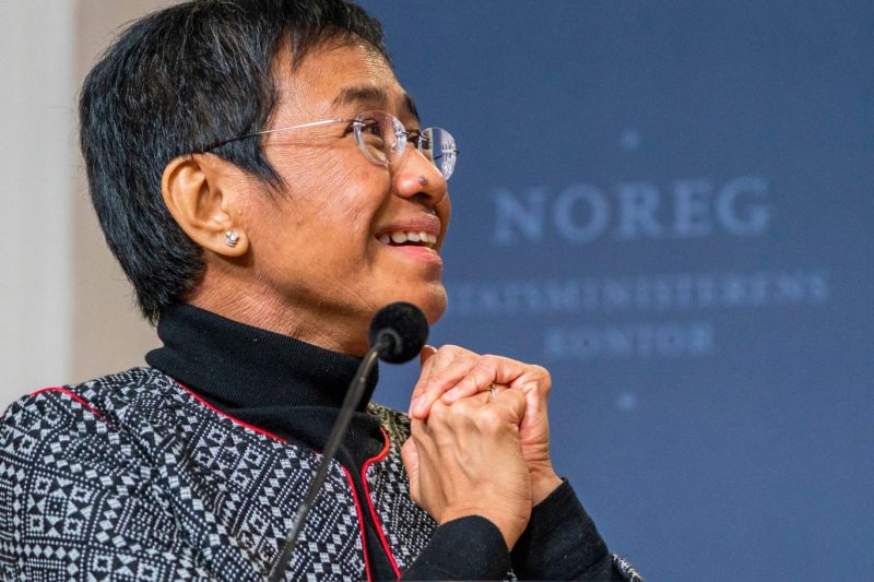 2021 Nobel Barış Ödülü sahibi muhalif Filipinli gazeteci Ressa’nın haber sitesi kapatılıyor