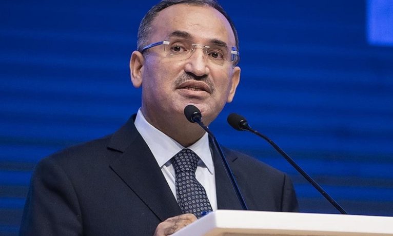 Bakan Bozdağ: “İsveç ve Finlandiya’dan 33 teröristin iadesini isteyeceğiz”