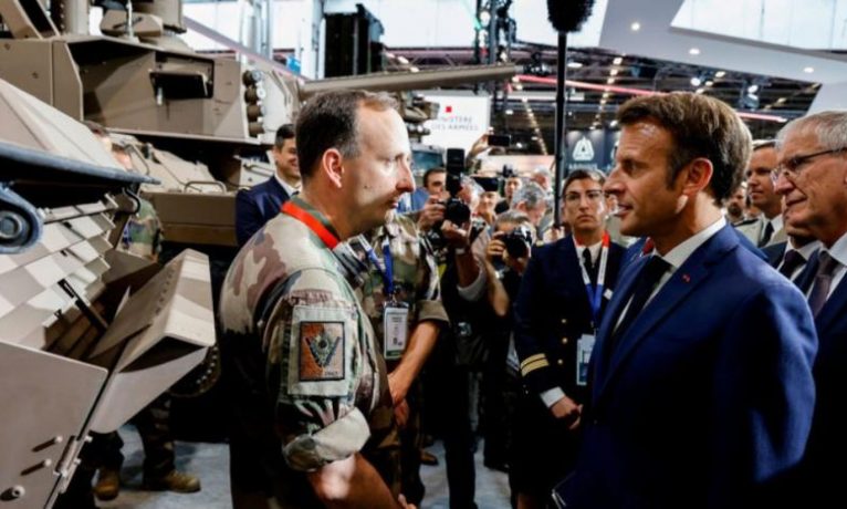 Macron: AB ve Fransa ‘savaş ekonomisi’ne girdi