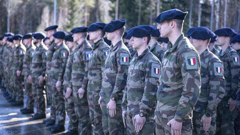 Rusya’nın Ukrayna işgalinin ardından bazı Avrupa ülkeleri zorunlu askerliğe geri dönüyor